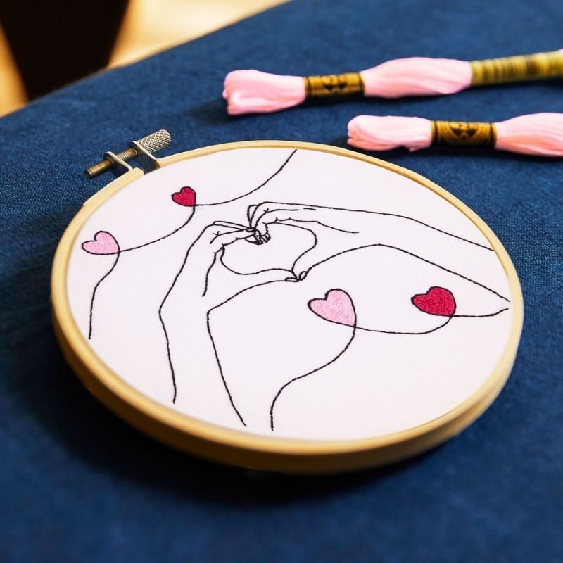 DMC  Heart Hands by Jenni Davis Easy Embroidery Kit