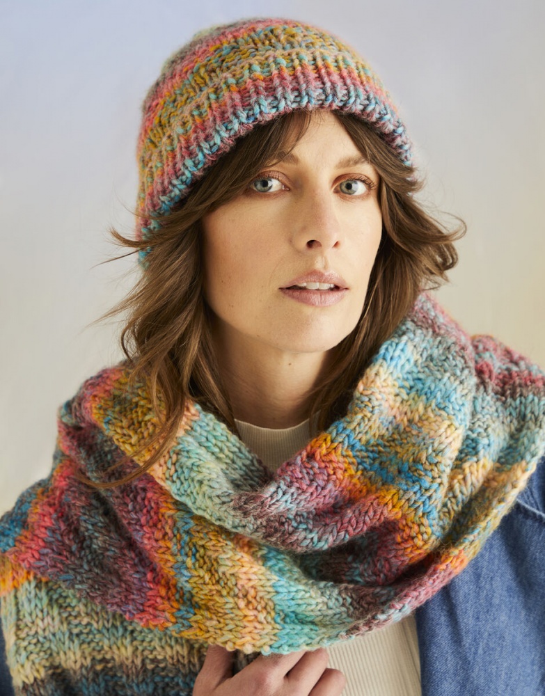 Sea Breeze Hat & Scarf in Sirdar Jewelspun With Wool Chunky